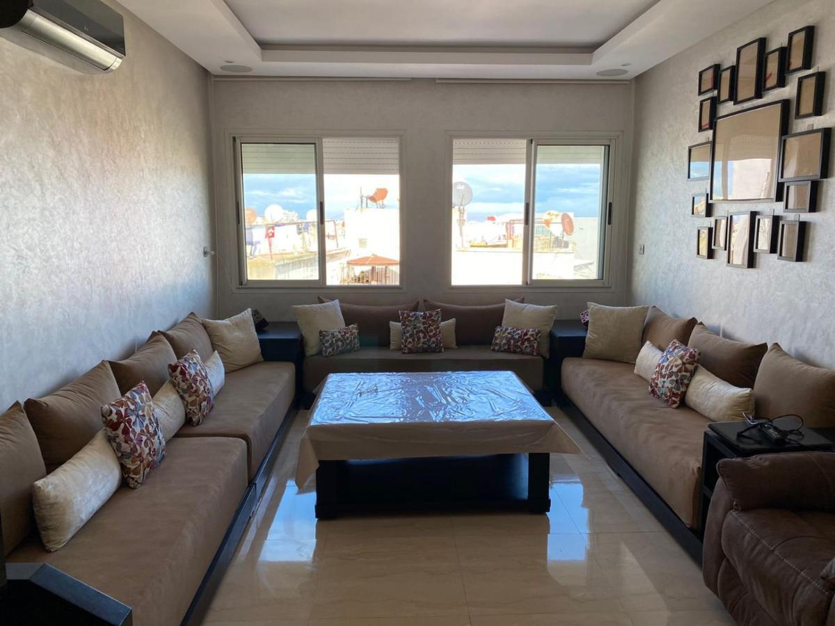 Magnifique Appart F3, Renove, Tres Bien Desservie Casablanca Exterior foto
