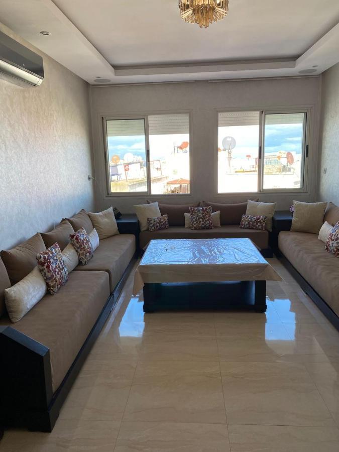Magnifique Appart F3, Renove, Tres Bien Desservie Casablanca Exterior foto