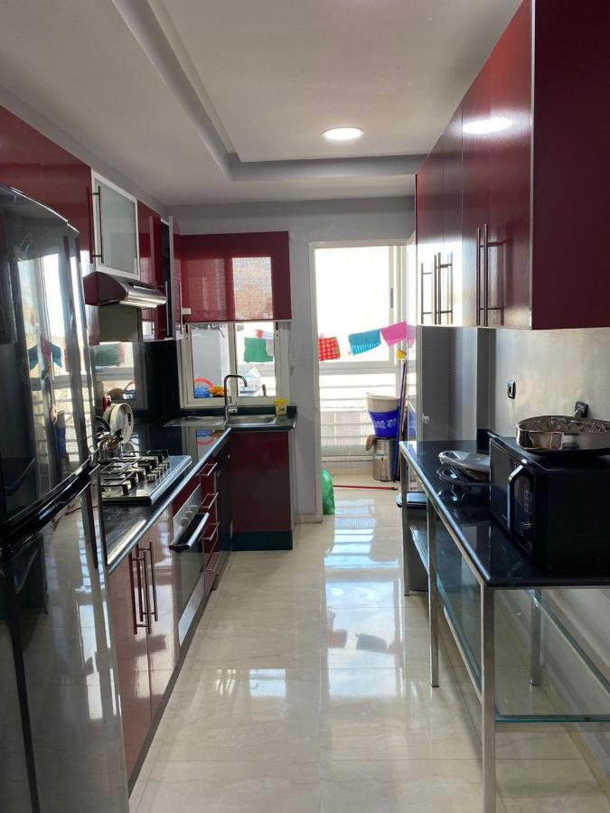 Magnifique Appart F3, Renove, Tres Bien Desservie Casablanca Exterior foto