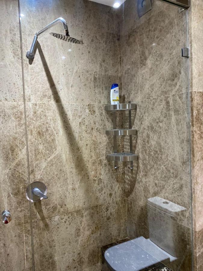 Magnifique Appart F3, Renove, Tres Bien Desservie Casablanca Exterior foto